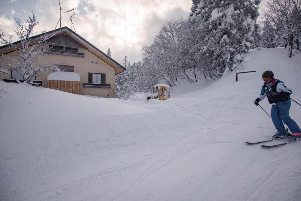 A.I.R. Myoko Hotel Bagian luar foto